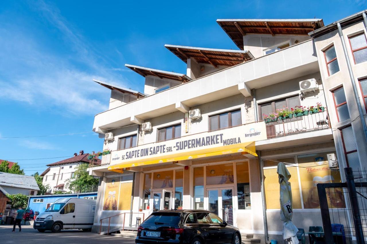 Casa Șapte din Șapte Curtea de Argeş Eksteriør bilde