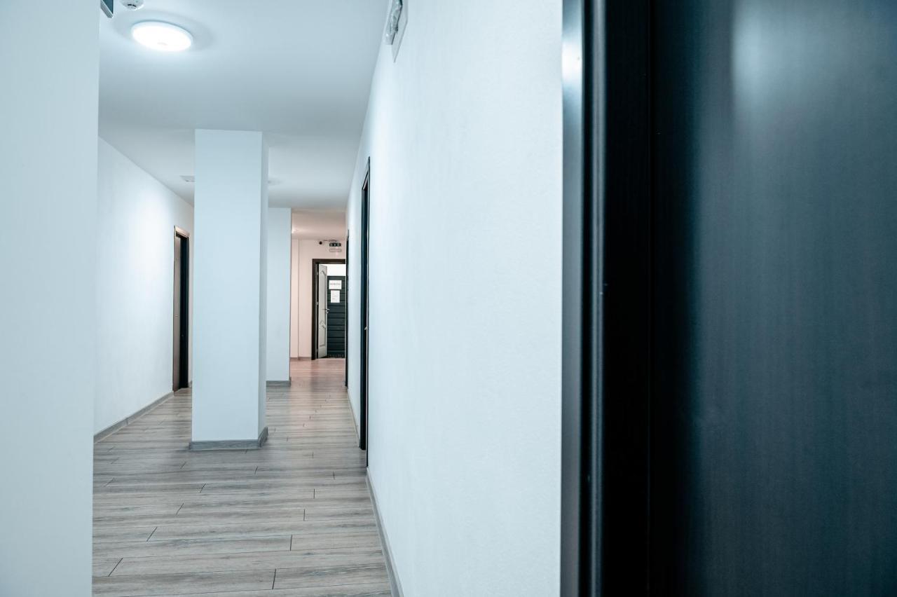 Casa Șapte din Șapte Curtea de Argeş Eksteriør bilde